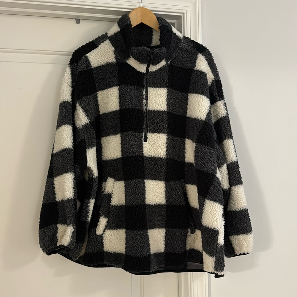 Old Navy Buffalo Plaid Fleece Shirt in Size 3x